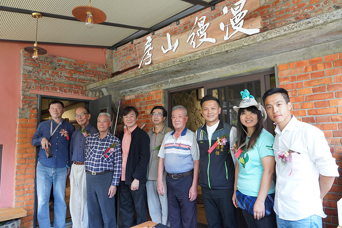 華梵大學「石碇之音」成功修復活化石碇百年石頭屋，並改造為藝文沙龍。 