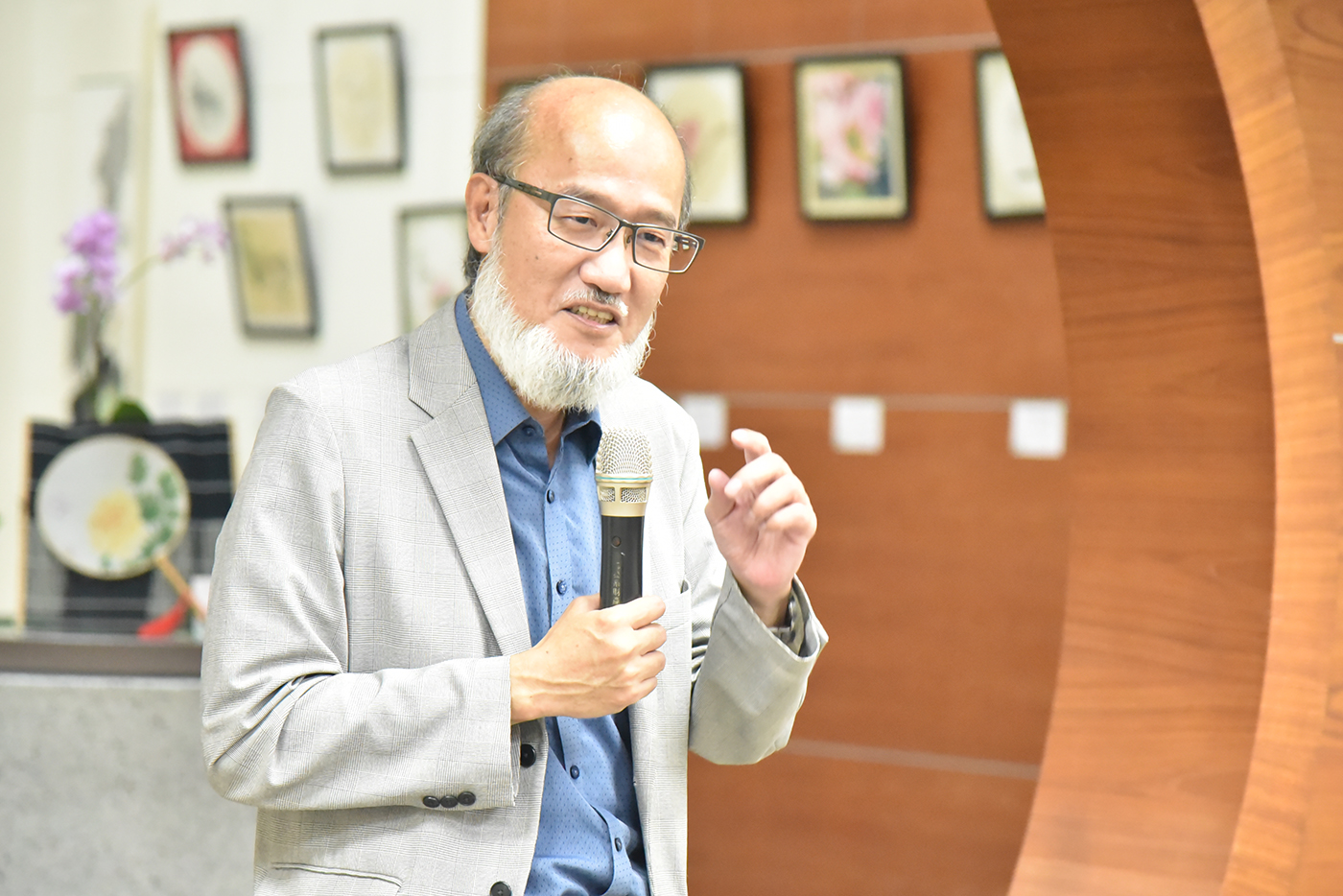 華梵大學林從一校長致詞。 