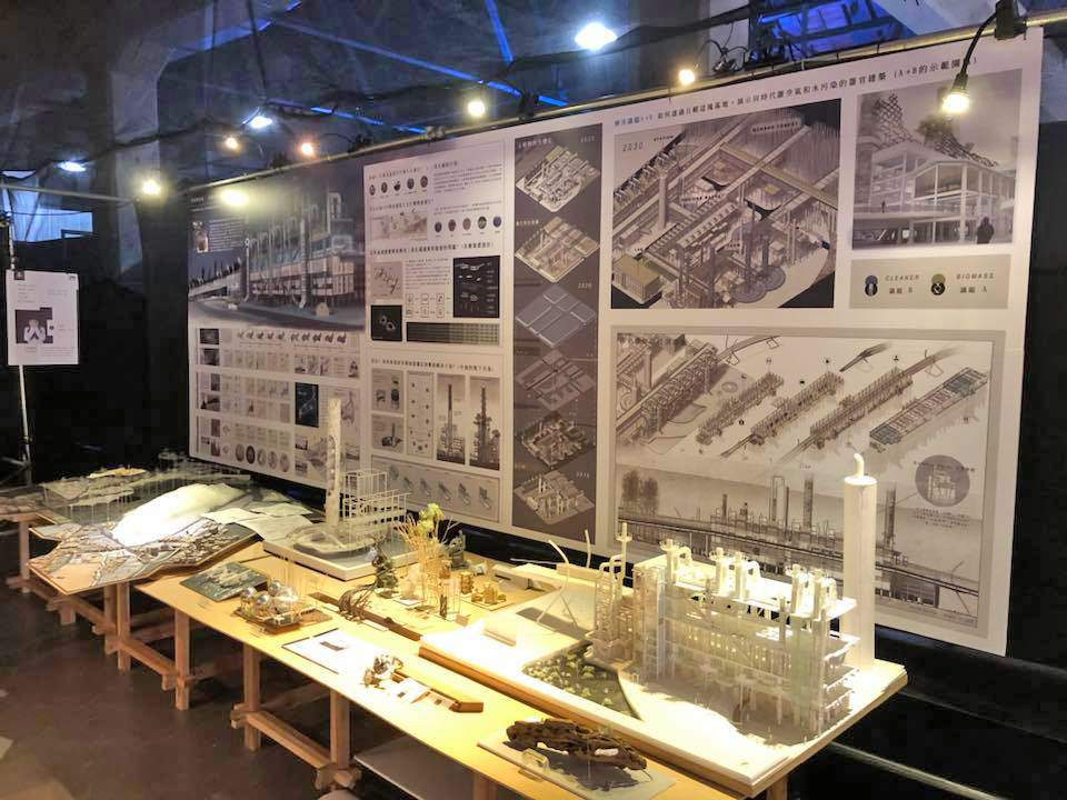 黃翊純同學的作品「高雄煉油廠」，提出能源再造、綠化有機建築的構想。
