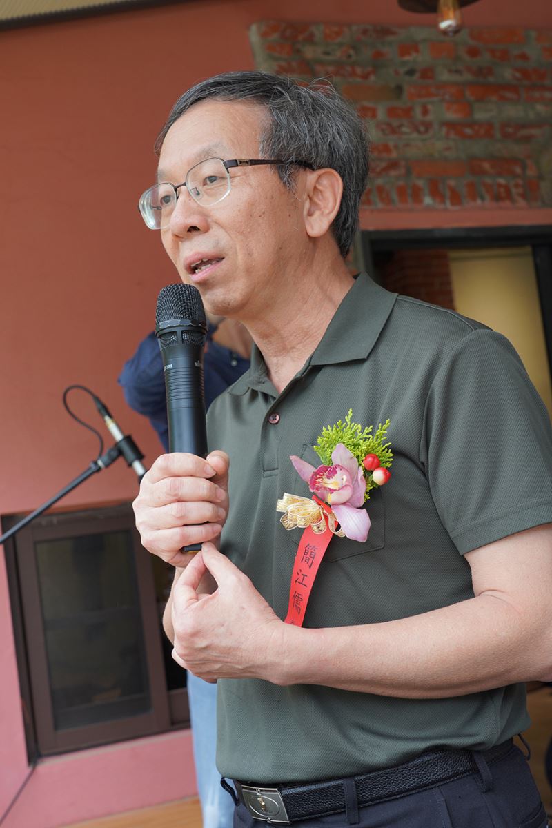 華梵大學簡江儒教務長致詞。  