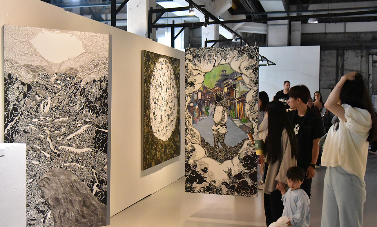 美術與文創學系陳祐霖同學畢業展展出作品。